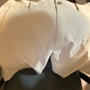 Chaps khaki shorts mens size 32